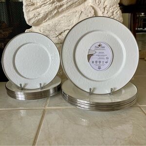 NWT Golden Rabbit porcelain enamelware in white with stainless steel rim/trim